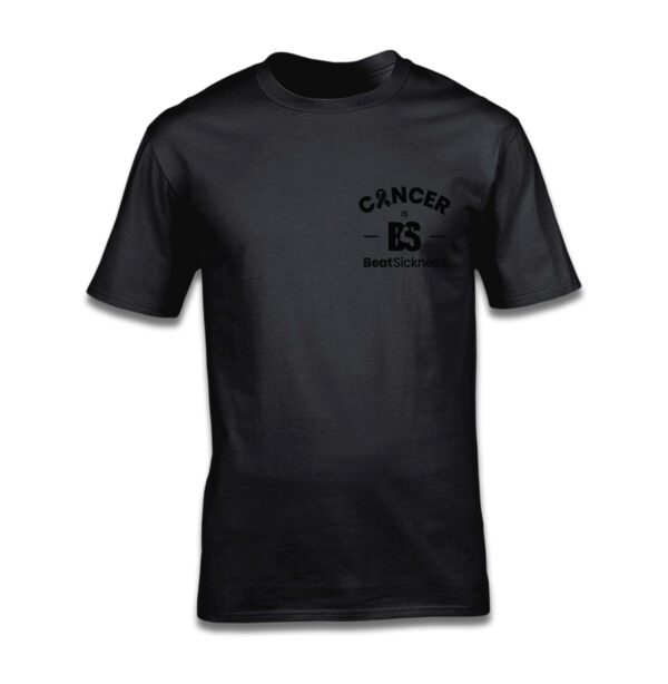 A black t-shirt with the word " ginger " on it.